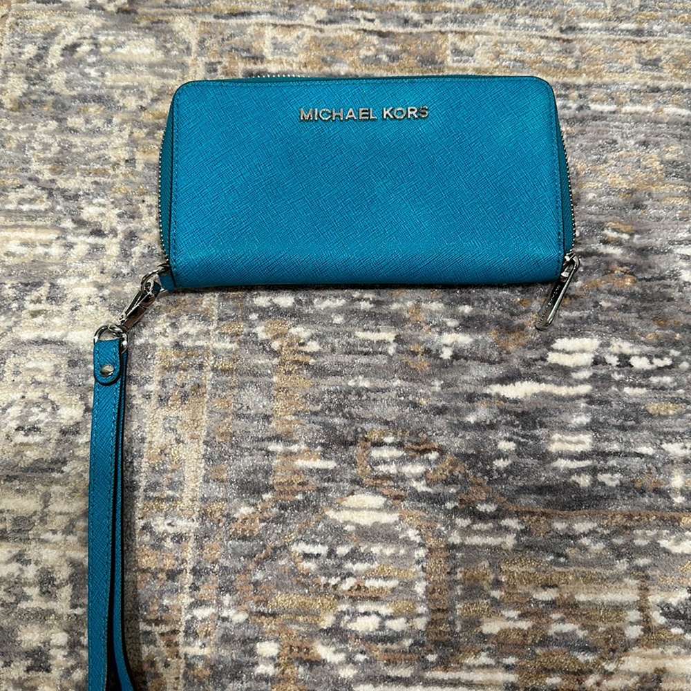 MK Wallet with Strap